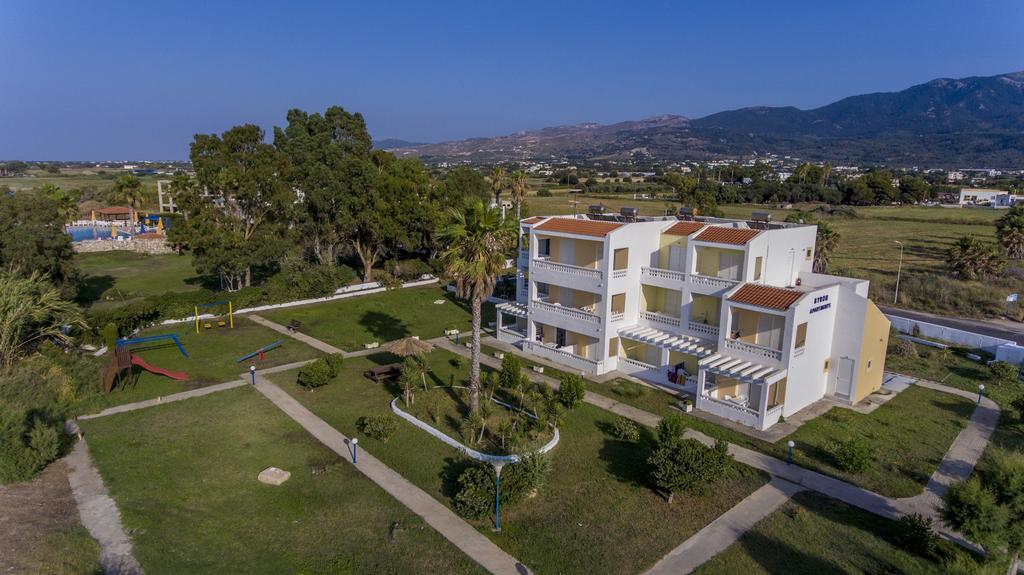 Byron Apartments Tigkaki  Exterior photo